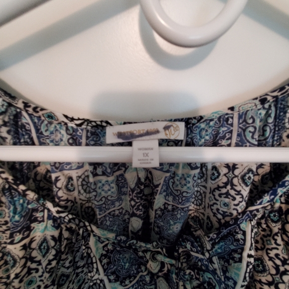 Westport cold shoulder top - Picture 4 of 5